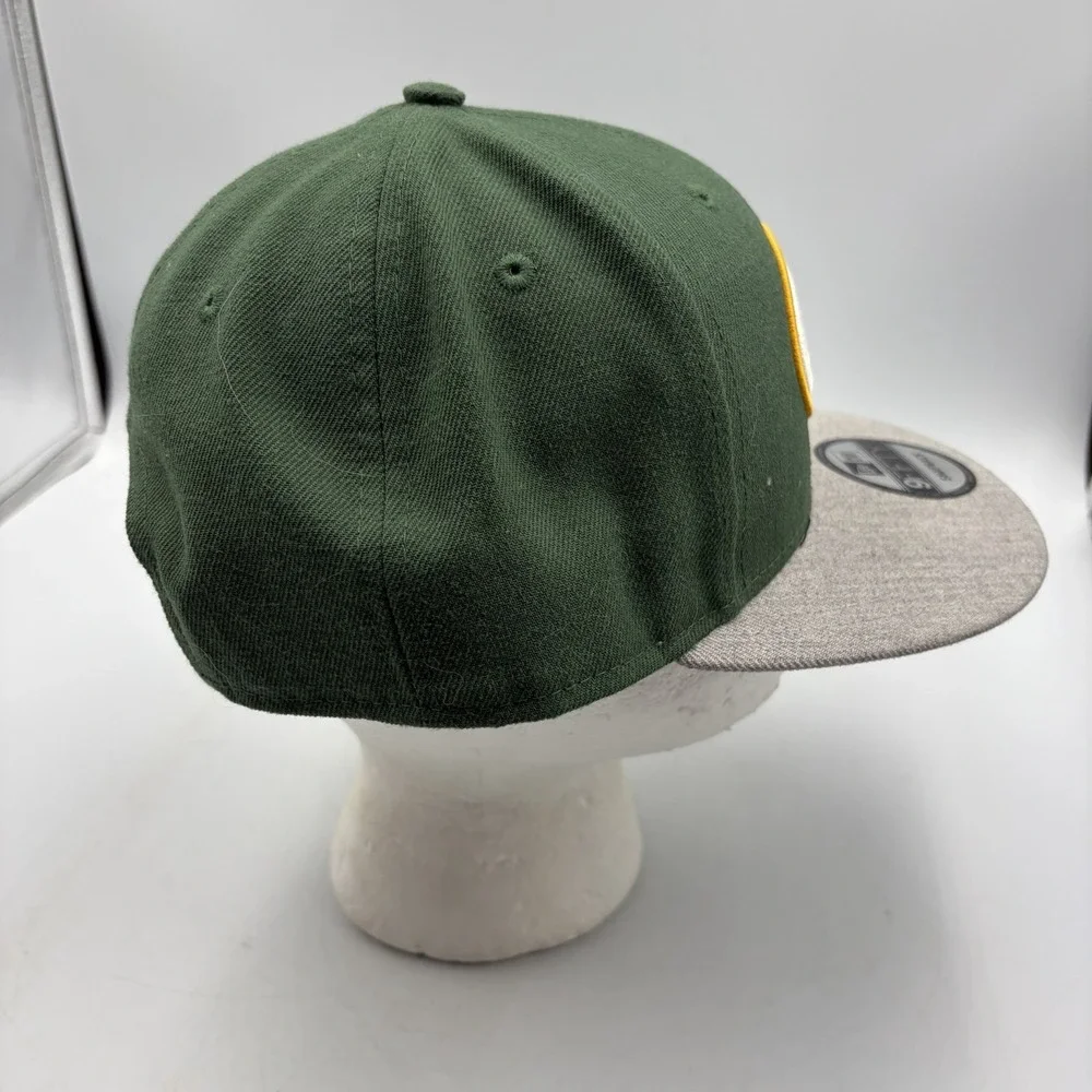 New Era  Green Bay Packers Snapback Adjustable Hat Cap Reverse Green/Grey 9Fifty